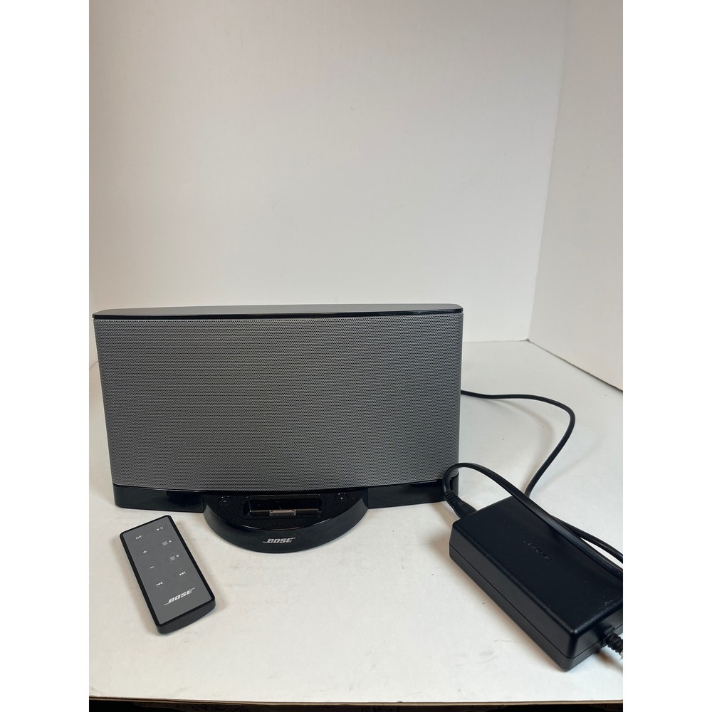 Bose SoundDock Series II Digital Music System Speaker Black Silver with Remote